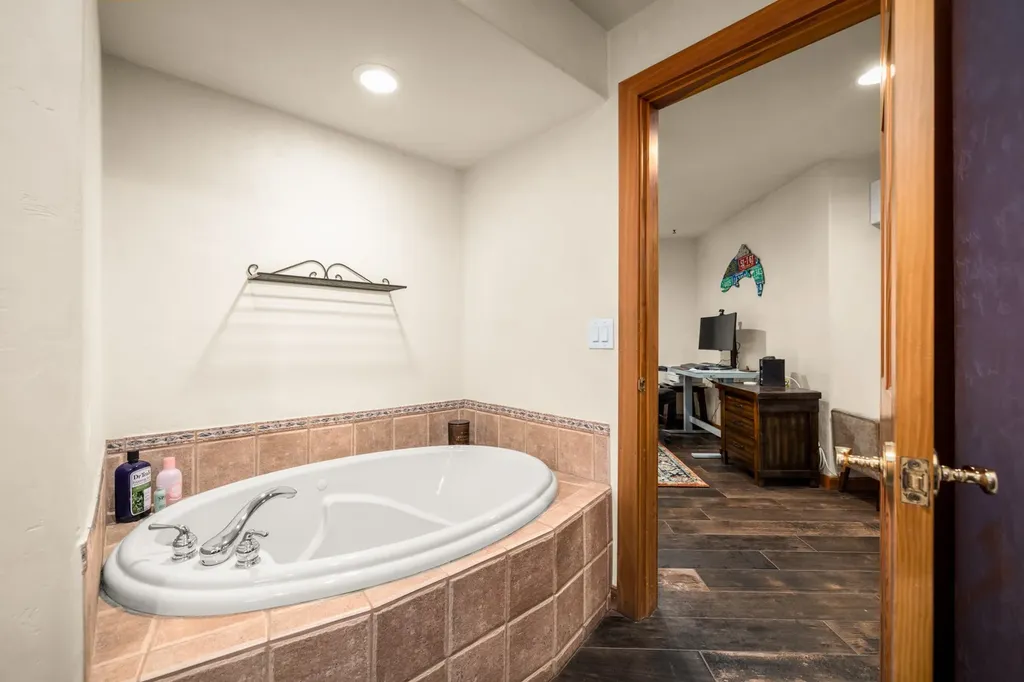 15 Marina Crest Lane Whitefish MT 59937