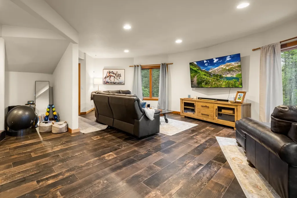 15 Marina Crest Lane Whitefish MT 59937
