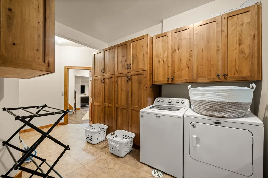 15 Marina Crest Lane Whitefish MT 59937
