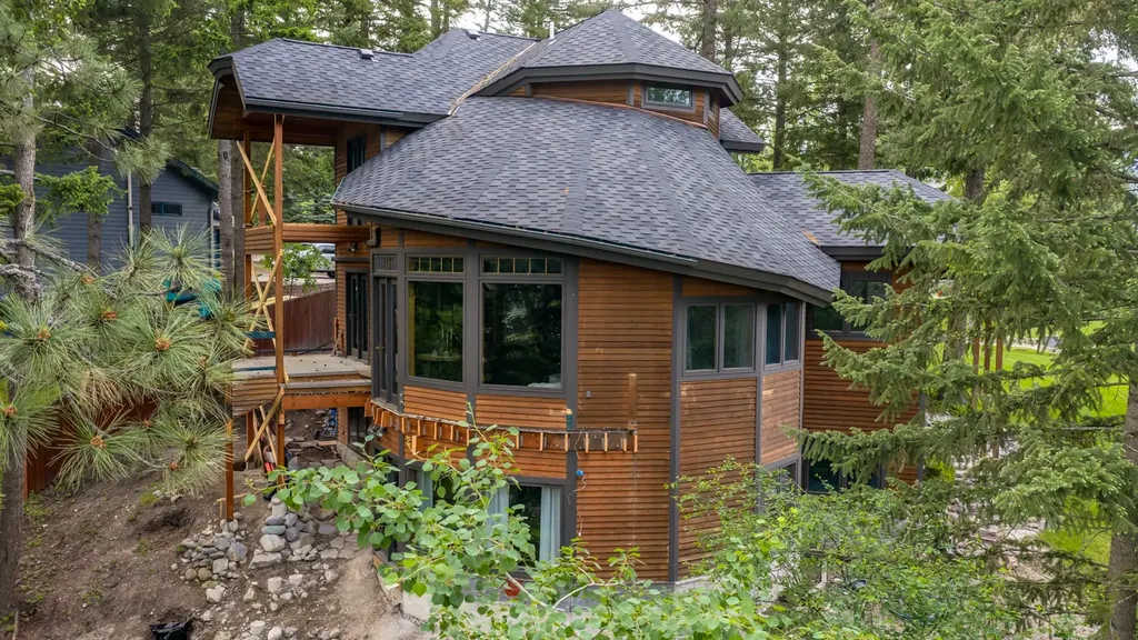 15 Marina Crest Lane Whitefish MT 59937