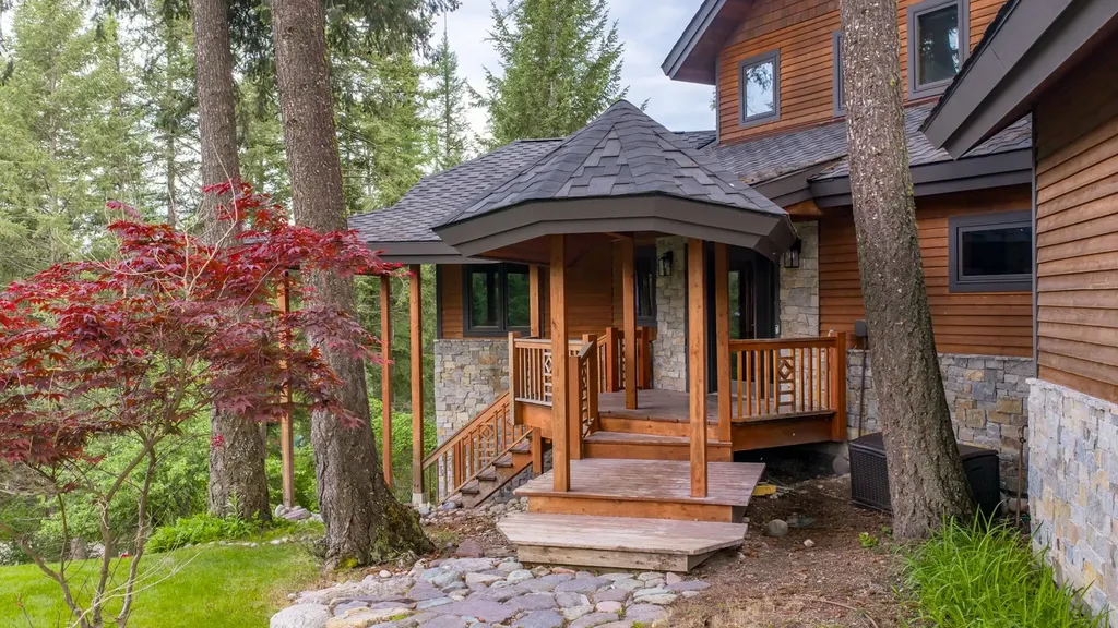 15 Marina Crest Lane Whitefish MT 59937