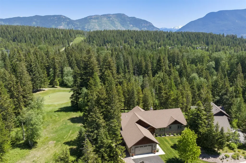 381 Gleneagles Trail Columbia Falls MT 59912