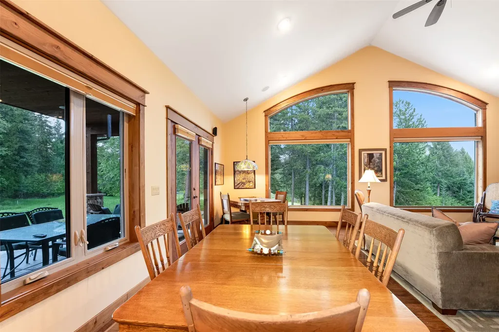 381 Gleneagles Trail Columbia Falls MT 59912