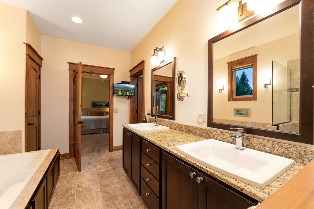 381 Gleneagles Trail Columbia Falls MT 59912