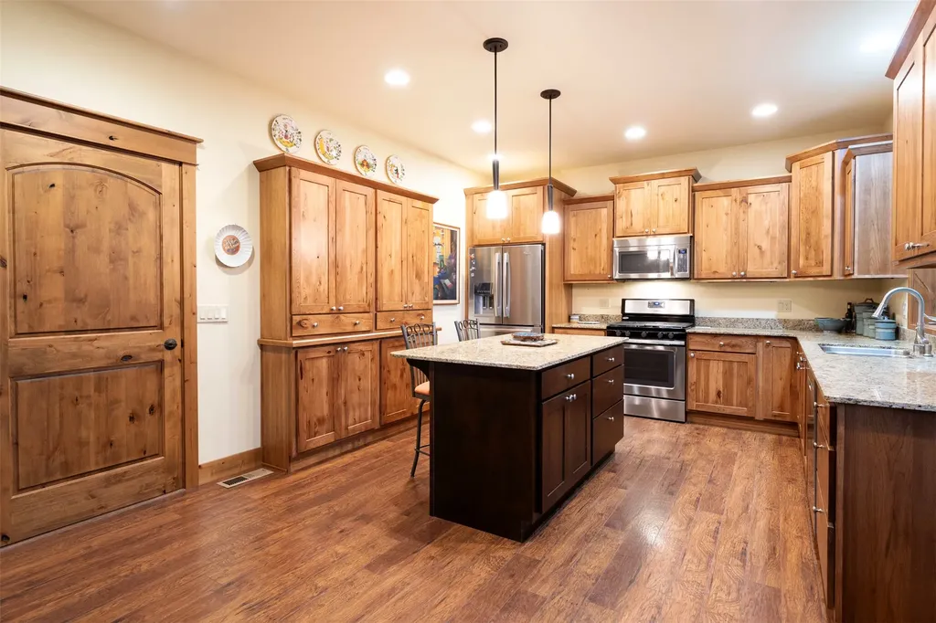 381 Gleneagles Trail Columbia Falls MT 59912