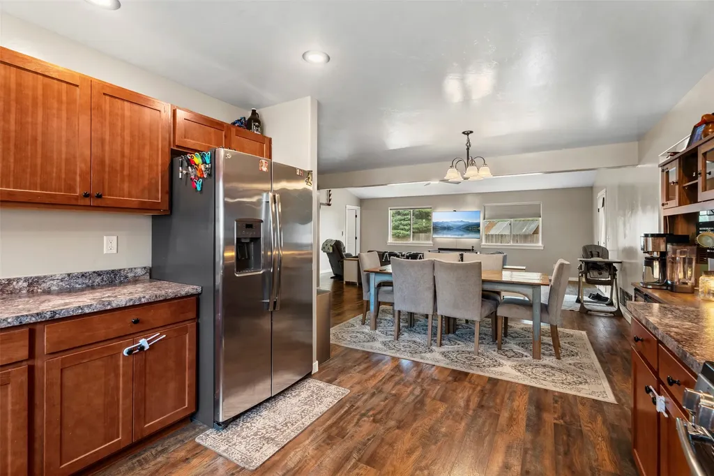 115 Cinnamon Court Corvallis MT 59828