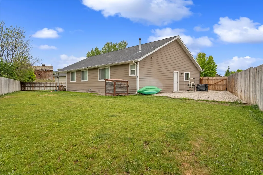 115 Cinnamon Court Corvallis MT 59828