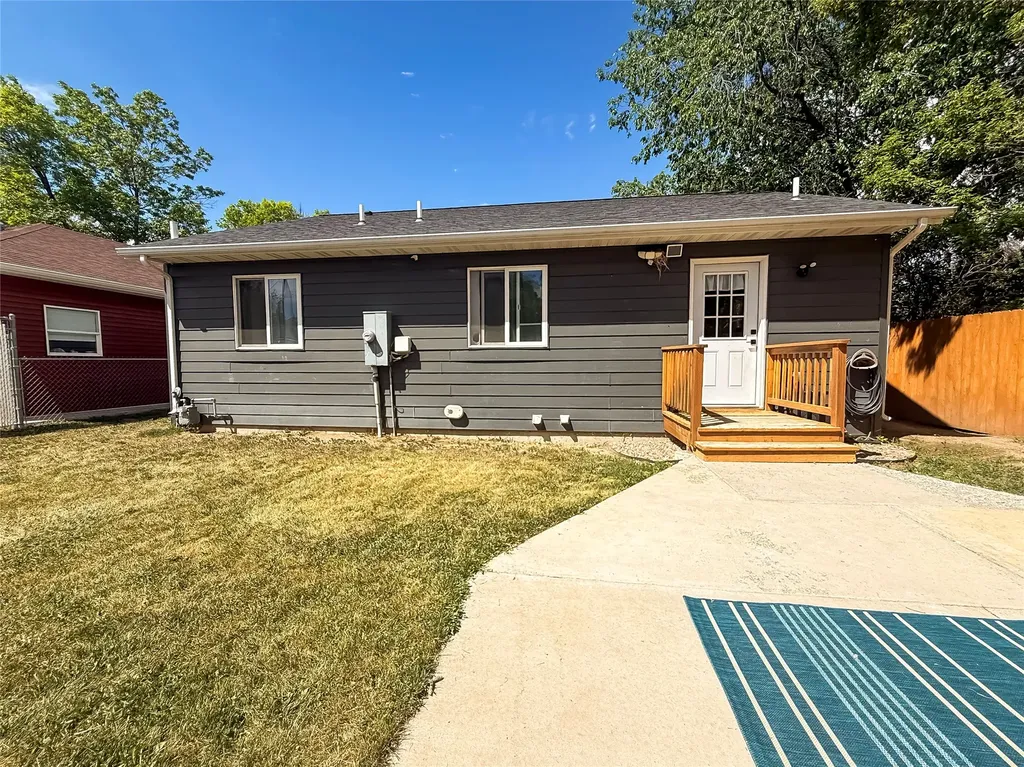 808 7th Avenue S Great Falls MT 59405