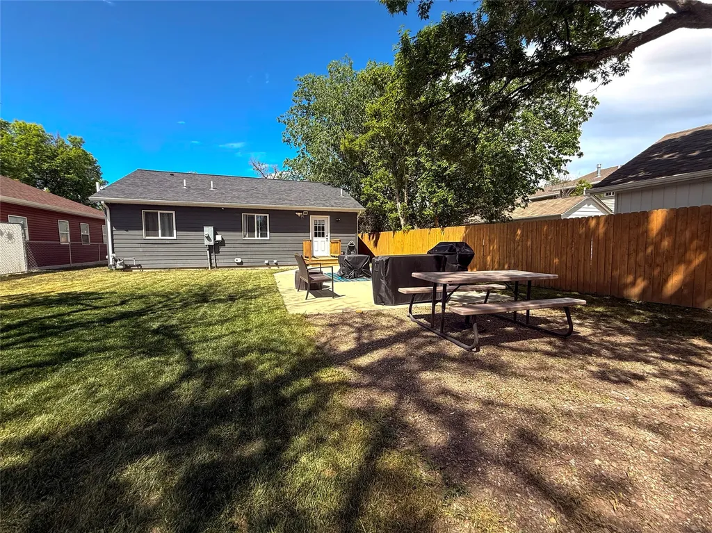 808 7th Avenue S Great Falls MT 59405