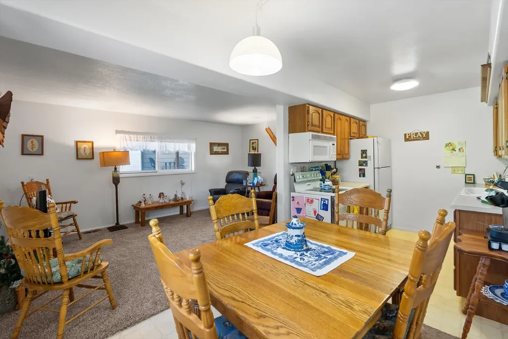 602 Clark Street Deer Lodge MT 59722