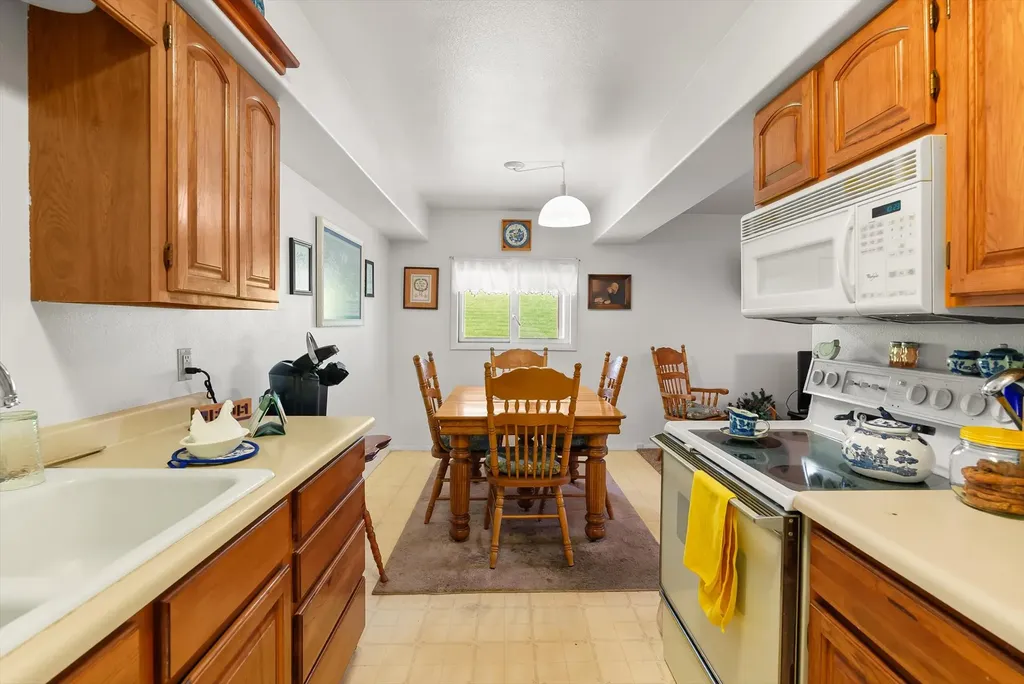 602 Clark Street Deer Lodge MT 59722
