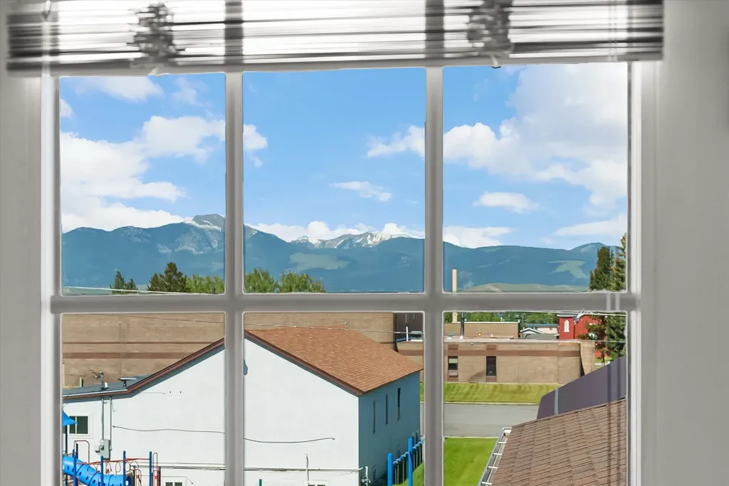 602 Clark Street Deer Lodge MT 59722