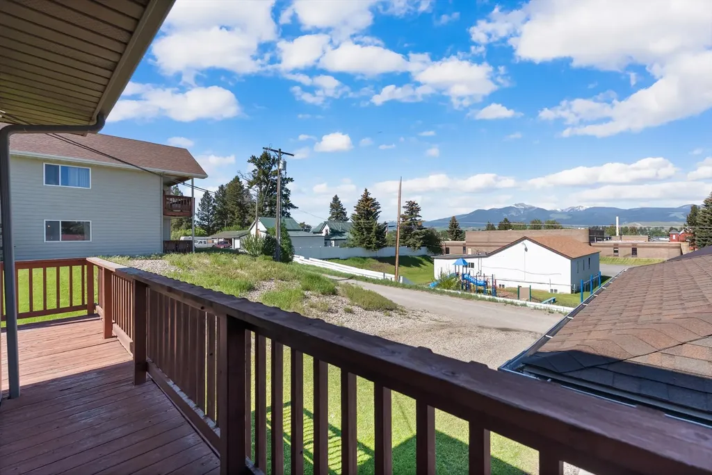 602 Clark Street Deer Lodge MT 59722