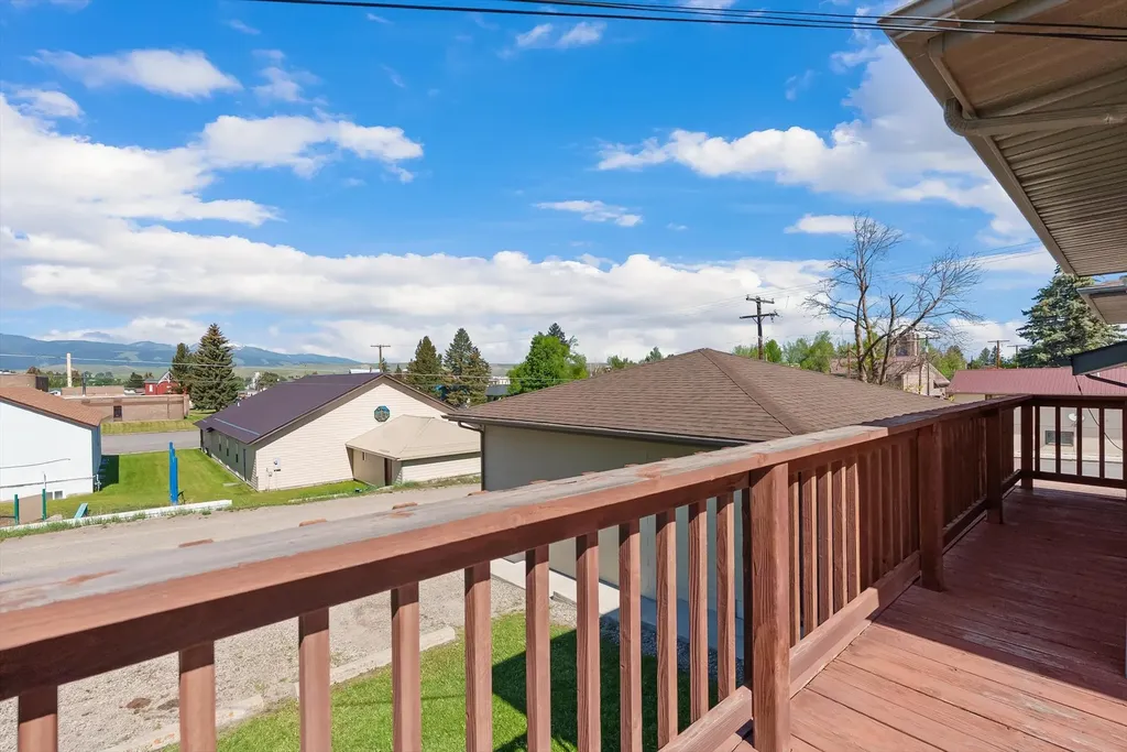 602 Clark Street Deer Lodge MT 59722