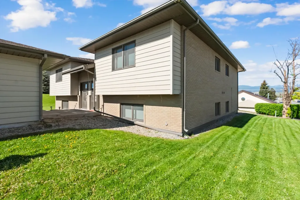 602 Clark Street Deer Lodge MT 59722