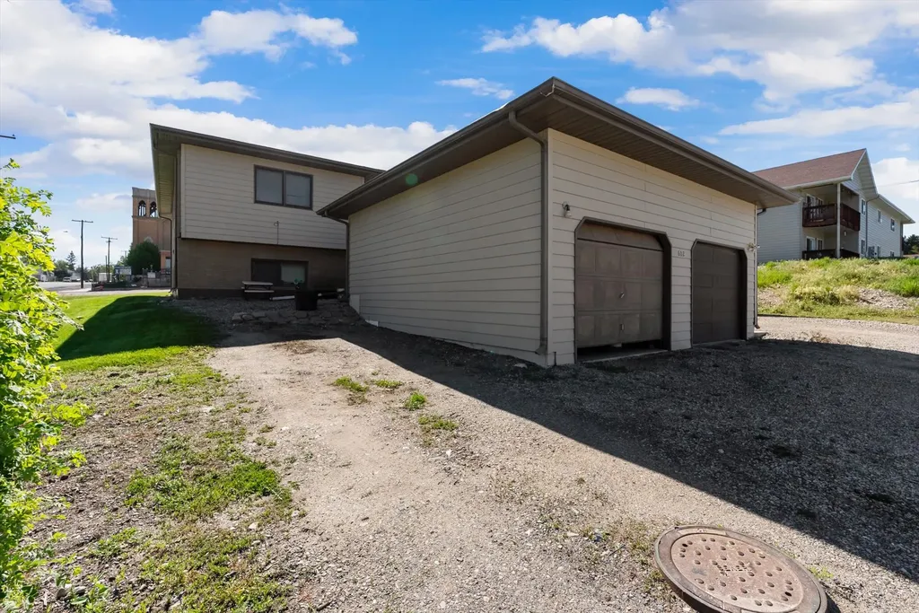 602 Clark Street Deer Lodge MT 59722