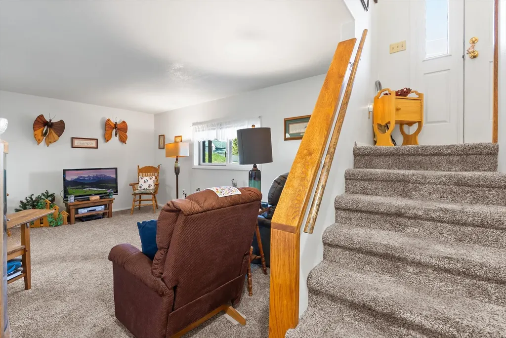 602 Clark Street Deer Lodge MT 59722