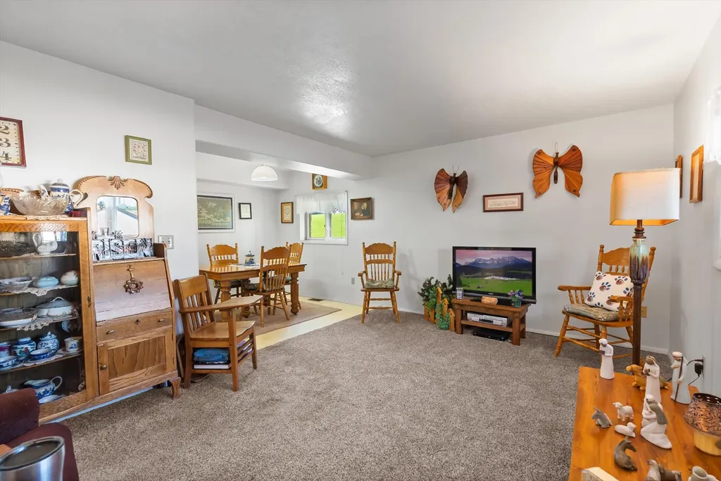 602 Clark Street Deer Lodge MT 59722