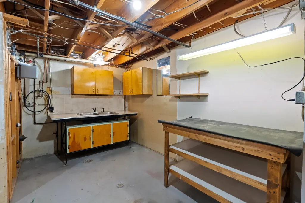 1005 Clark Street Deer Lodge MT 59722