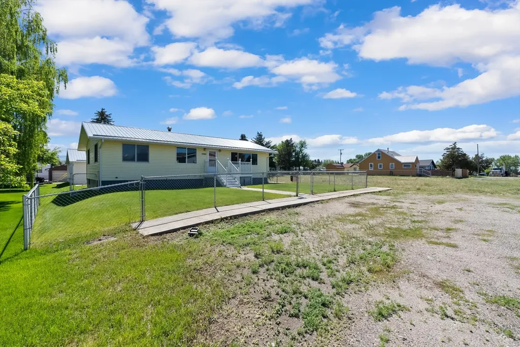 1005 Clark Street Deer Lodge MT 59722