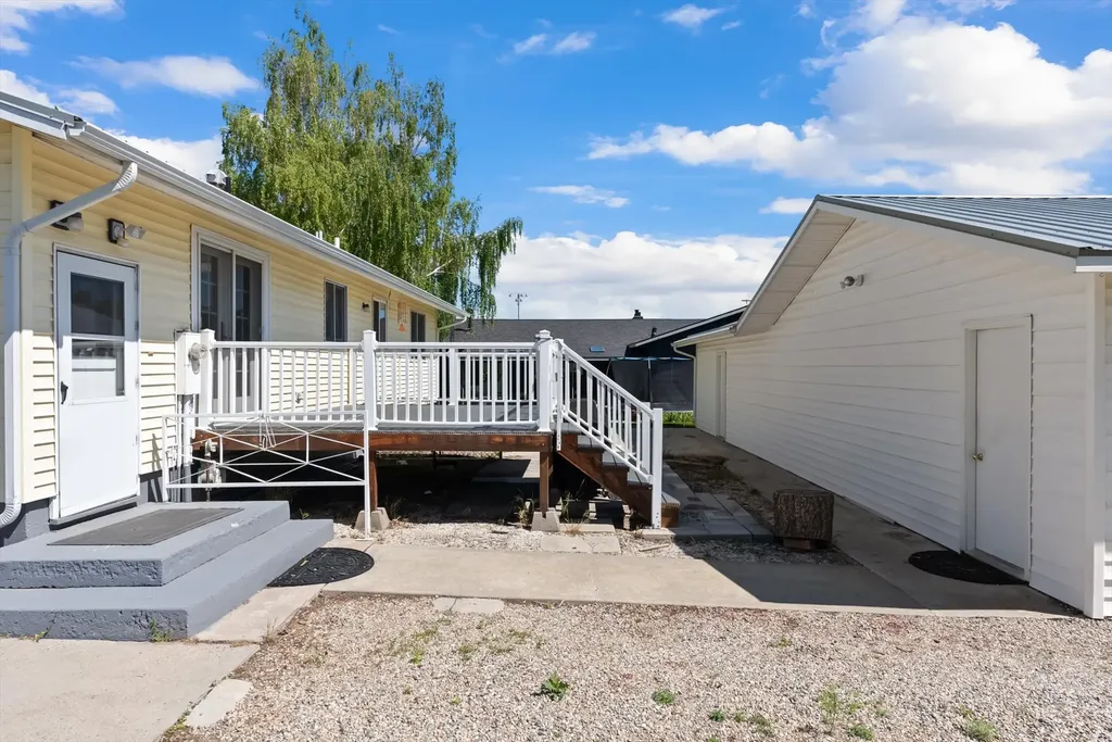 1005 Clark Street Deer Lodge MT 59722