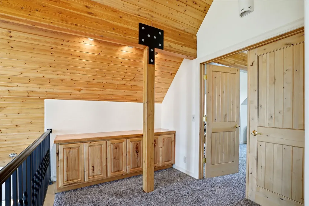 359 Bear Creek Road Victor MT 59875