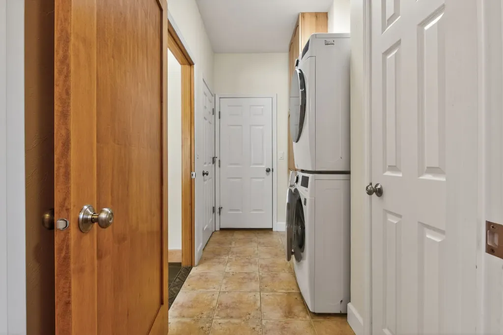 2001 University Street Helena MT 59601