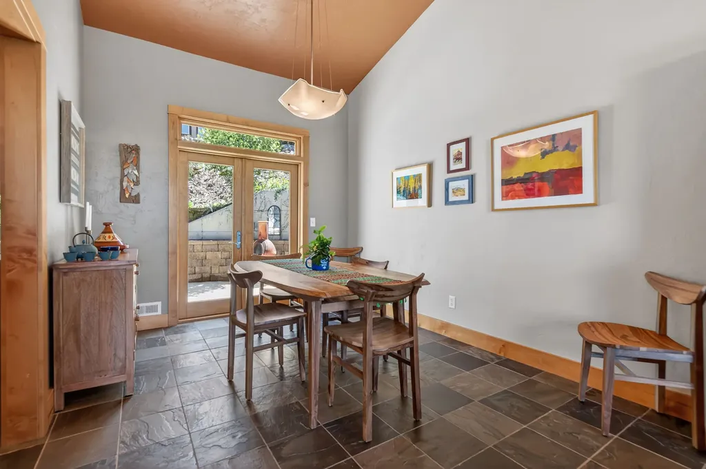 2001 University Street Helena MT 59601
