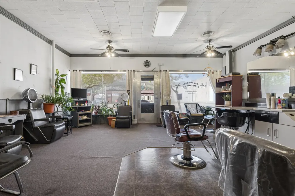 124 E Commercial Avenue Anaconda MT 59711