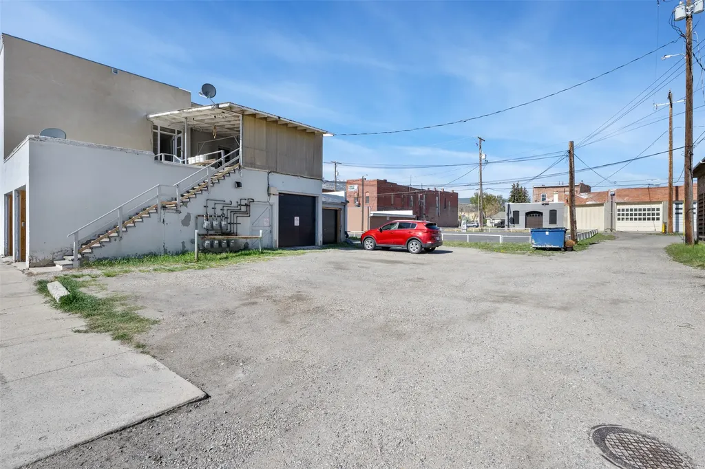 124 E Commercial Avenue Anaconda MT 59711