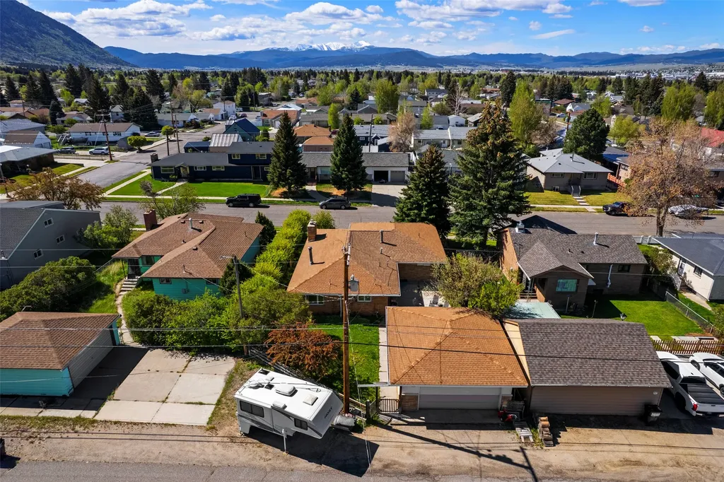 3033 Bayard Street Butte MT 59701