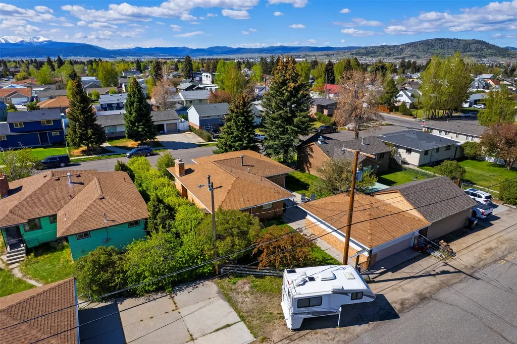 3033 Bayard Street Butte MT 59701