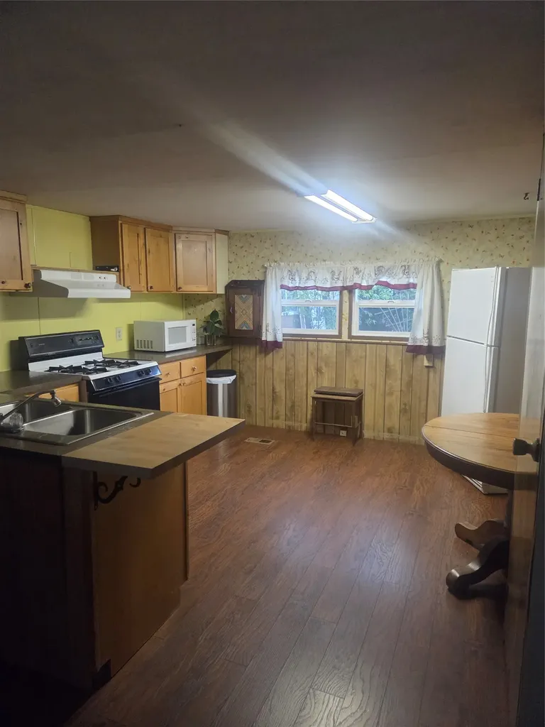 1113 Wiench Way Corvallis MT 59828