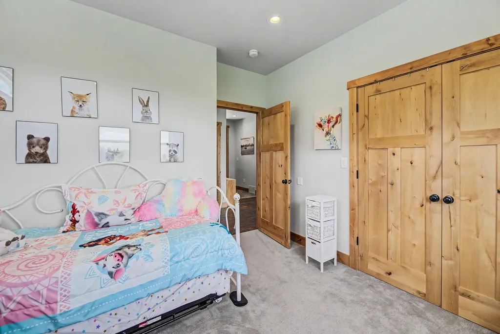 8 Skihi Peak Drive Clancy MT 59634