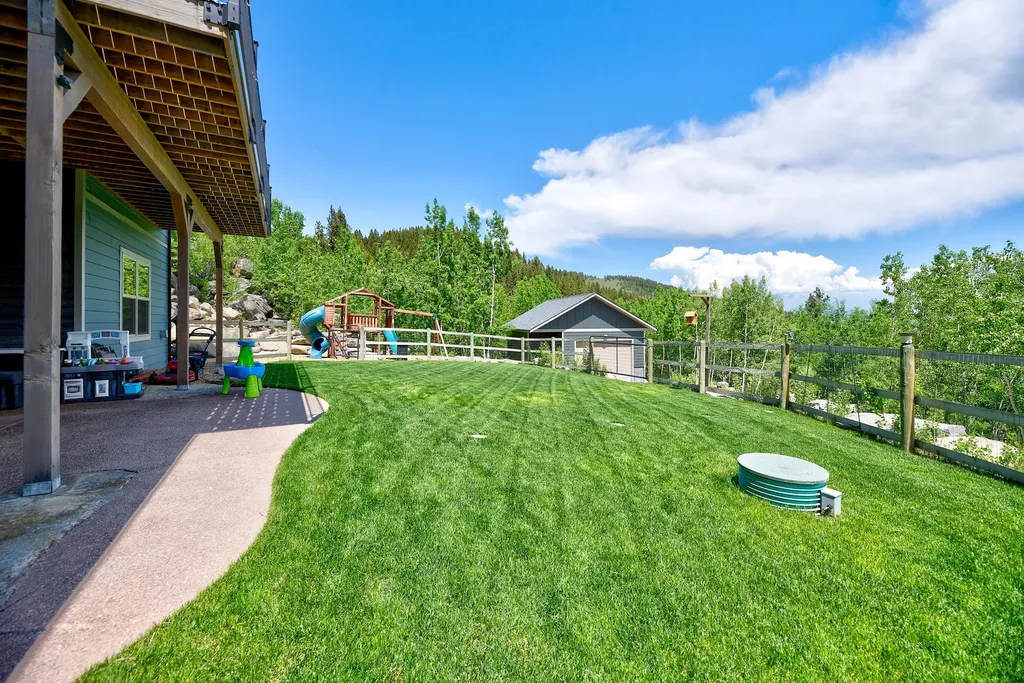 8 Skihi Peak Drive Clancy MT 59634