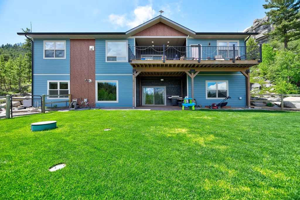 8 Skihi Peak Drive Clancy MT 59634
