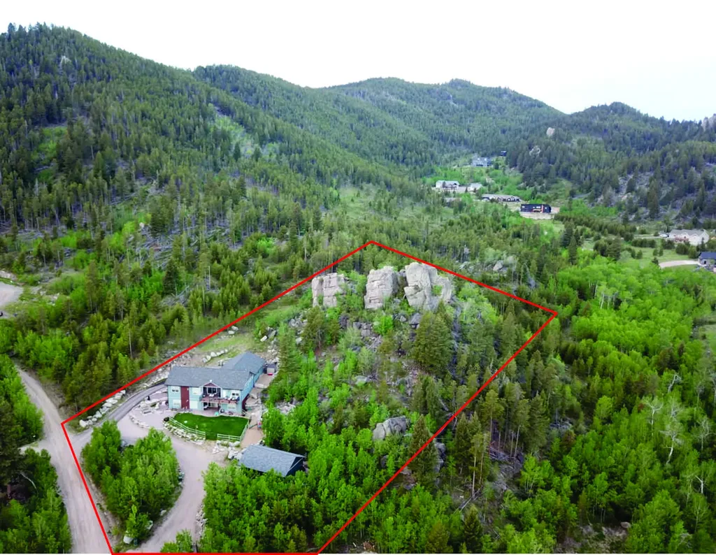 8 Skihi Peak Drive Clancy MT 59634
