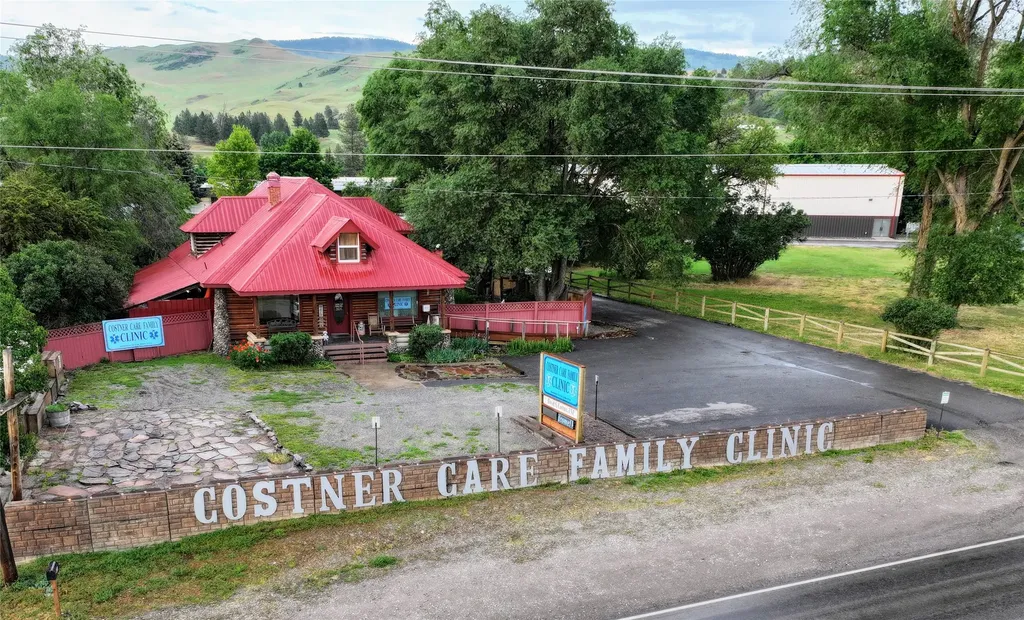 406 W Railroad Avenue Plains MT 59859