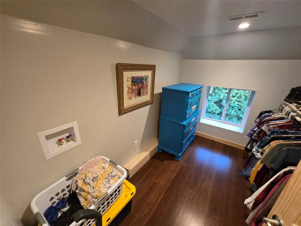 406 W Railroad Avenue Plains MT 59859