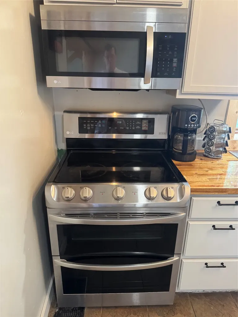 406 W Railroad Avenue Plains MT 59859