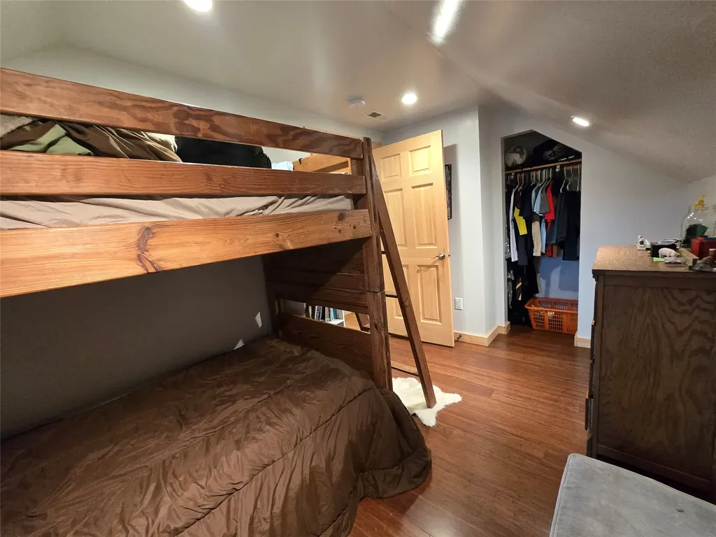 406 W Railroad Avenue Plains MT 59859
