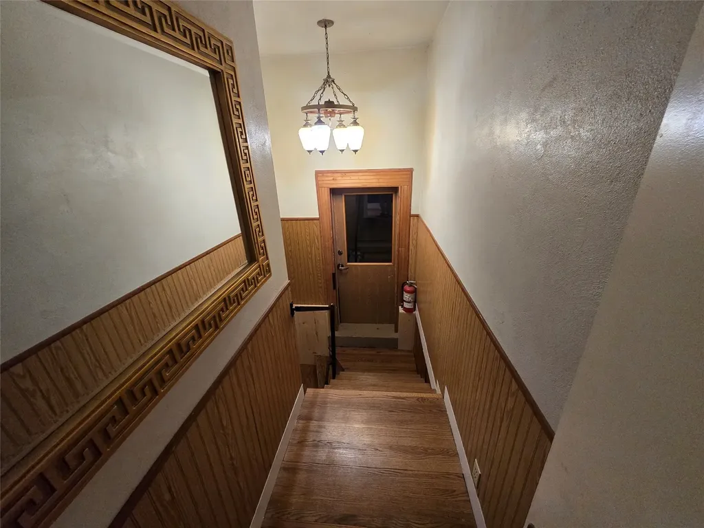 406 W Railroad Avenue Plains MT 59859