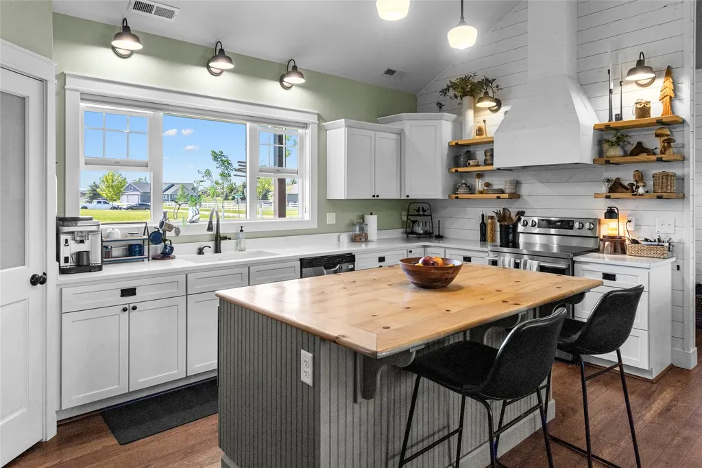 458 Mcwenneger Drive Kalispell MT 59901