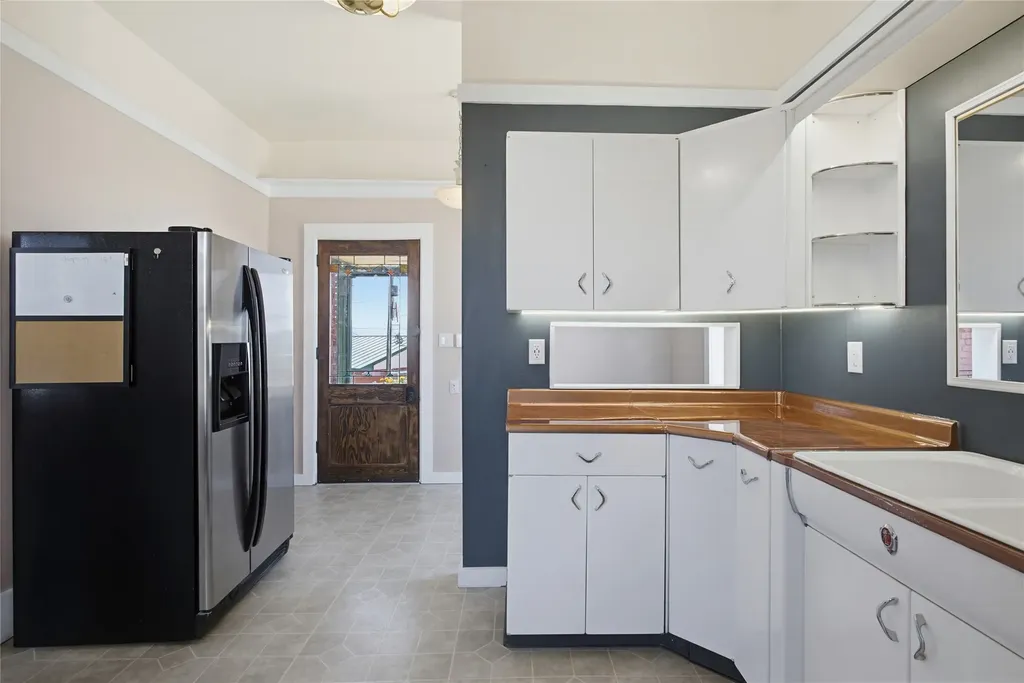 709 N Main Street Butte MT 59701