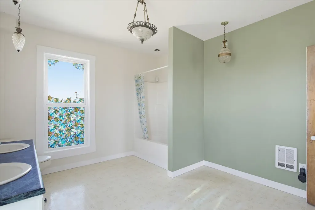 709 N Main Street Butte MT 59701