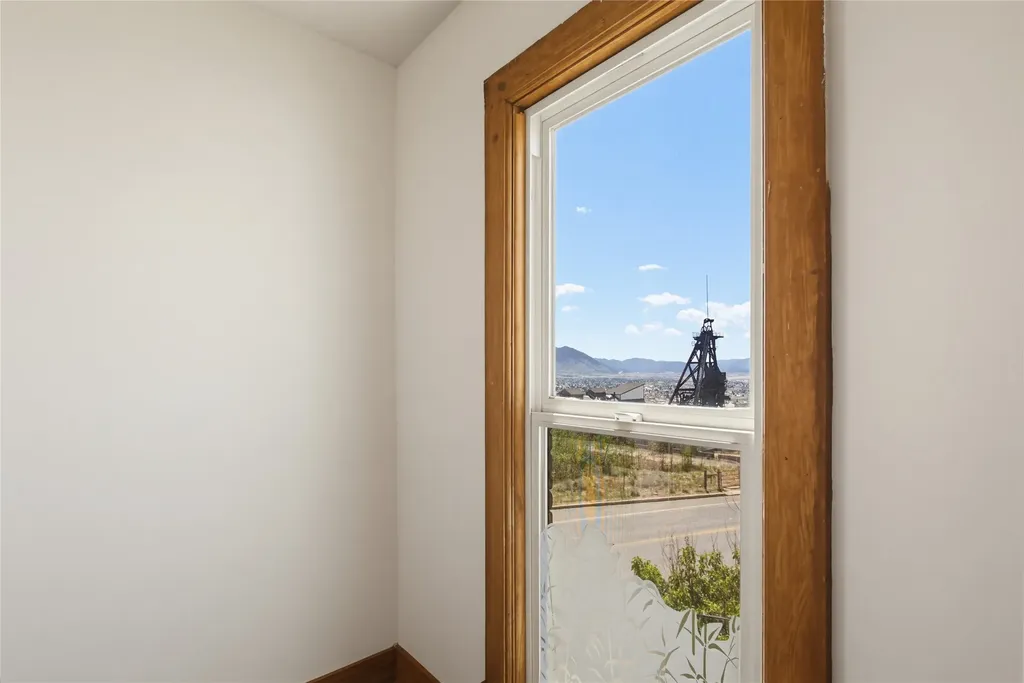 709 N Main Street Butte MT 59701