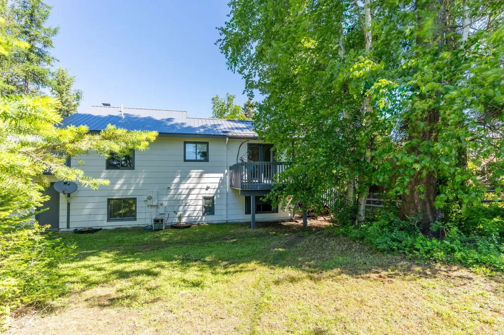 130 Alpine Drive Bigfork MT 59911