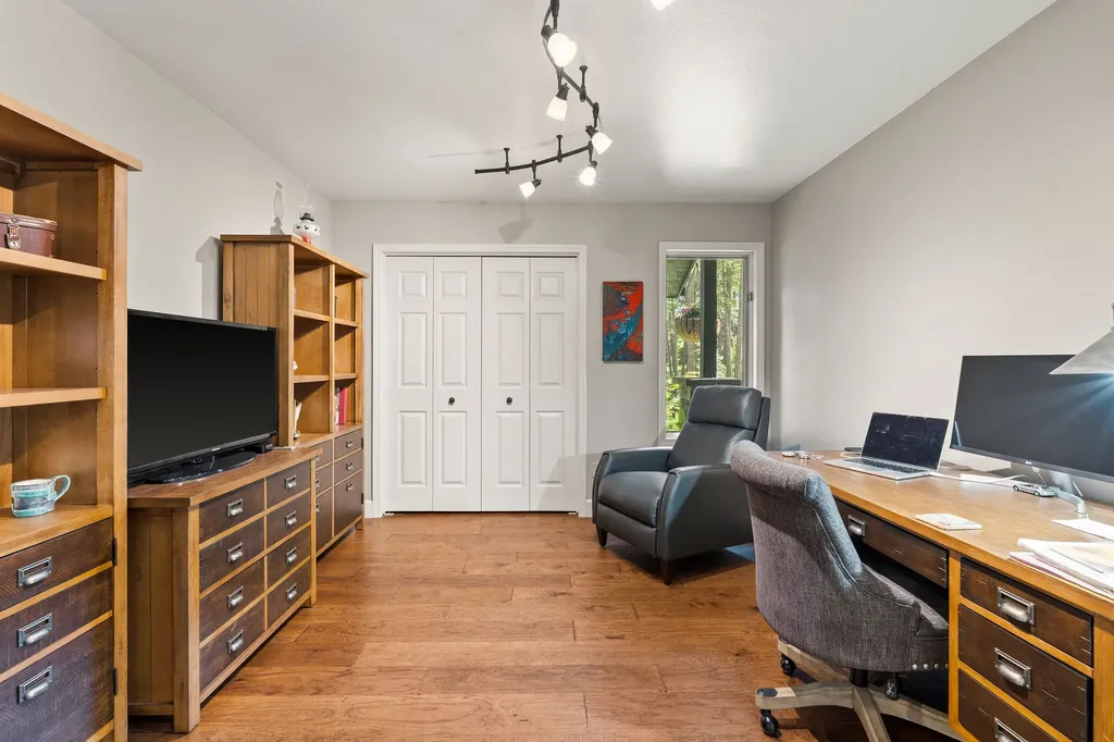 188 Eagle Bend Drive Bigfork MT 59911