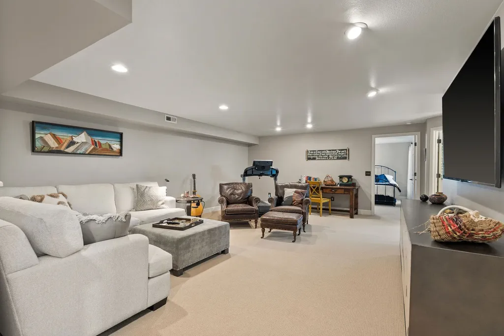 188 Eagle Bend Drive Bigfork MT 59911