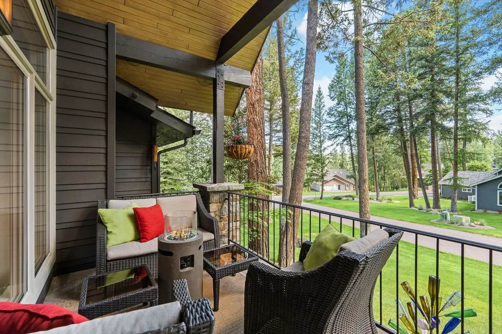 188 Eagle Bend Drive Bigfork MT 59911